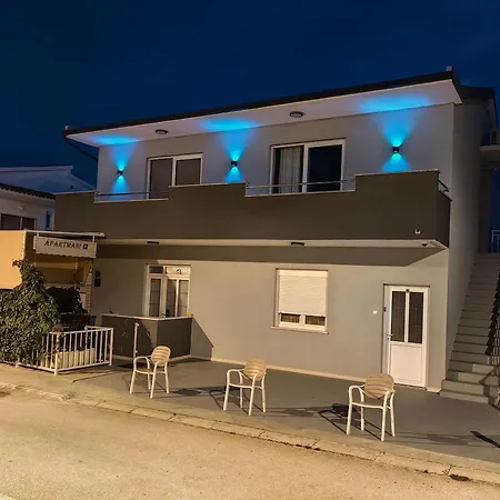 Dado Apartment Baska Voda